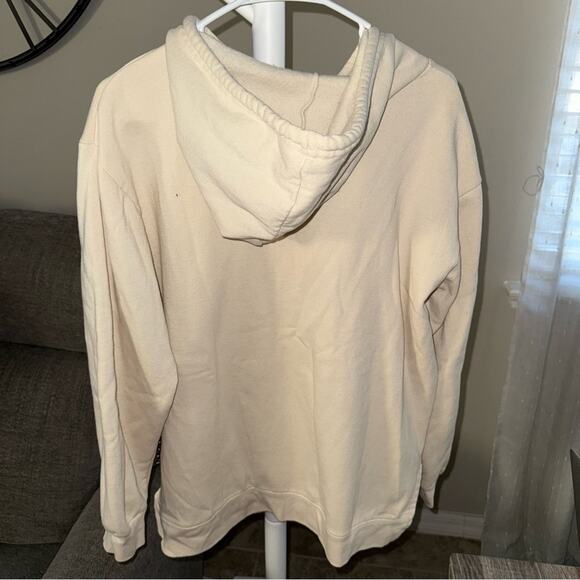 Disney Winnie the Pooh sweatshirt - Picture 2 of 5